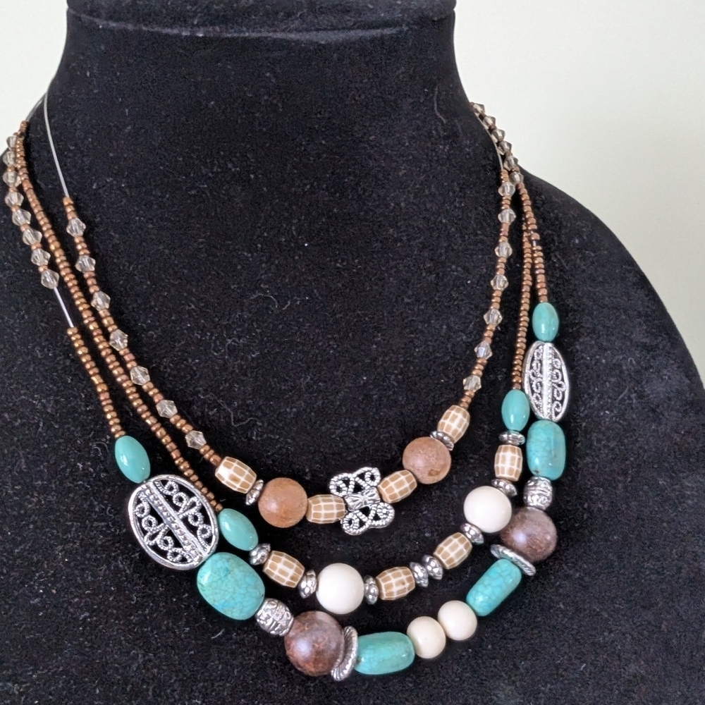 Vintage Multi-Layered Beaded Necklace - Picture 2 of 9